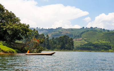 UGANDA: Lago Bunyonyi